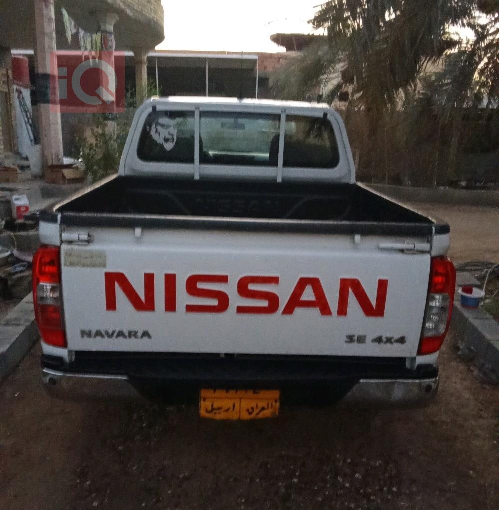 نیسان نەڤارا